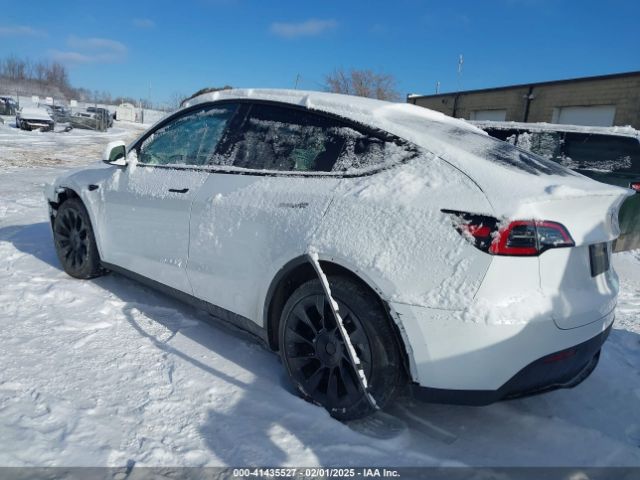 7SAYGDEE4RA261057 Tesla Model Y Long Range Dual Motor All-wheel Drive