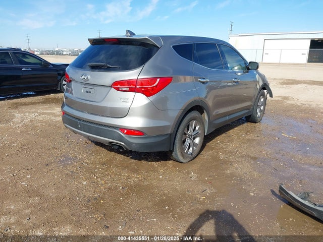 5XYZTDLB7GG326076 Hyundai Santa Fe Sport 2.4l