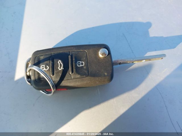 WVGAV7AX9GW501885 Volkswagen TIGUAN SE