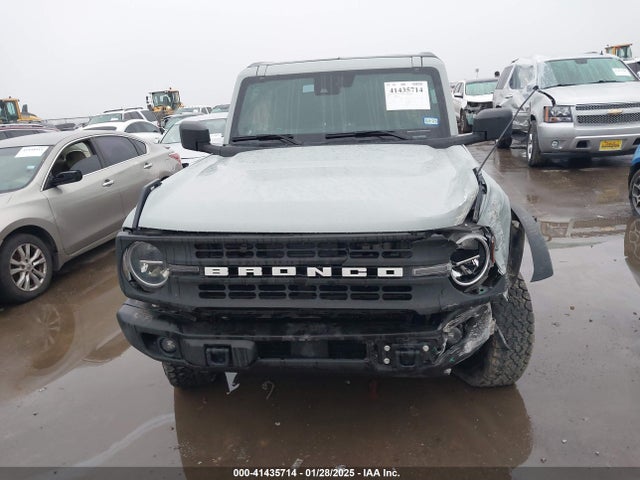 1FMDE5AH7PLB27790 Ford Bronco Black Diamond