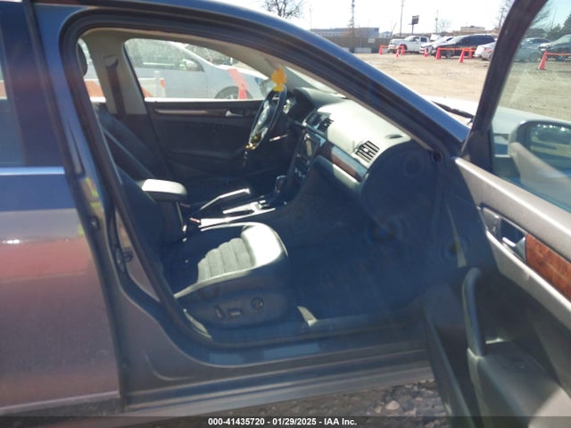 Продаж на аукціоні авто 2012 Volkswagen Passat 2.0l Tdi Sel Premium, vin: 1VWCN7A34CC053719, номер лоту: 41435720
