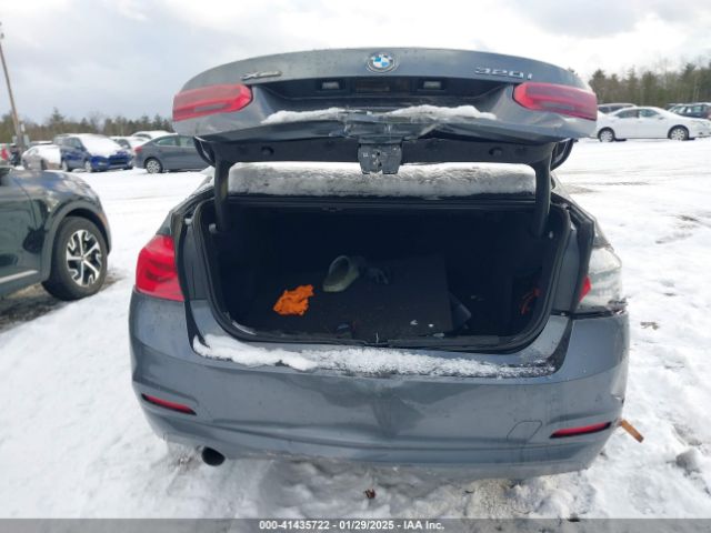 WBA8A3C59GK689282 BMW 320i Xdrive