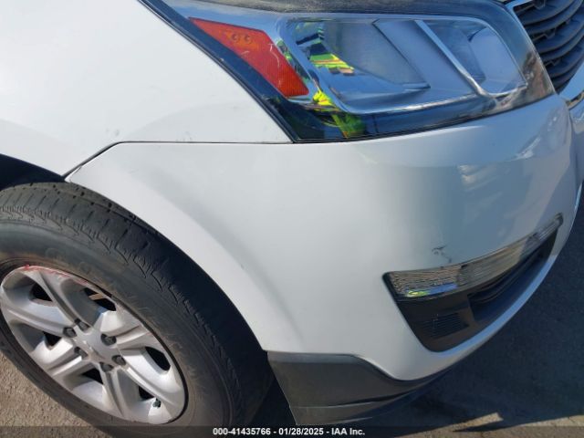 1GNKRFKD4HJ352528 Chevrolet Traverse Ls