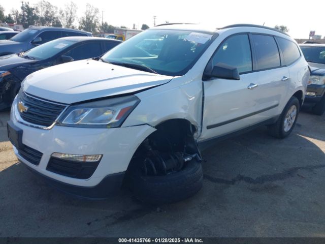 1GNKRFKD4HJ352528 Chevrolet Traverse Ls