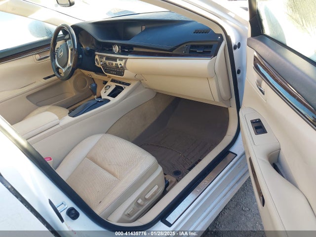 Lexus ES 350 2015 JTHBK1GG5F2196444 Image 5