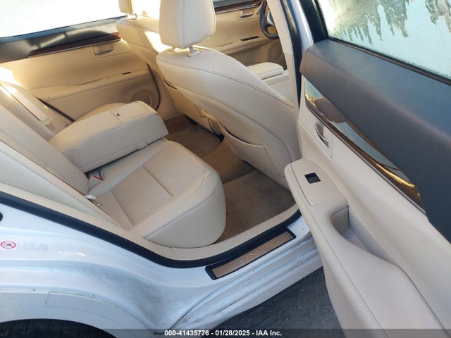 Lexus ES 350 2015 JTHBK1GG5F2196444 Image 8