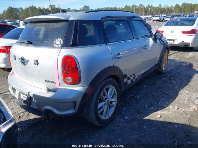 2011 MINI COOPER S COUNTRYMAN WMWZC3C52BWL79426 Photo 3