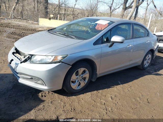 Honda Civic Lx 2015 19XFB2F51FE028070 Image 2