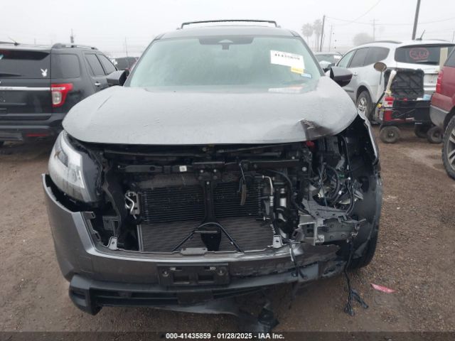 5N1DR3DJ4PC223917 Nissan Pathfinder Platinum 4wd
