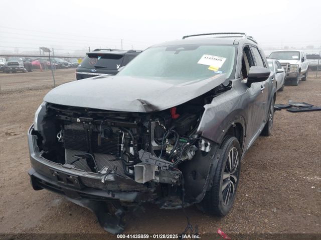 5N1DR3DJ4PC223917 Nissan Pathfinder Platinum 4wd
