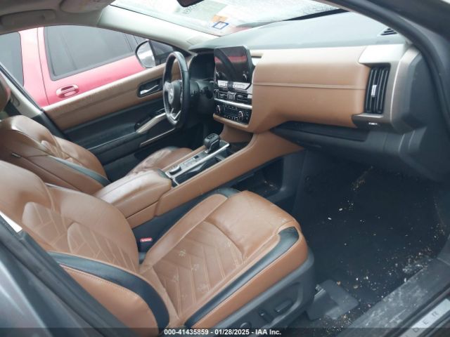 5N1DR3DJ4PC223917 Nissan Pathfinder Platinum 4wd