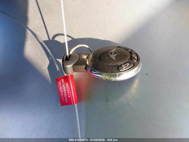 2011 MINI COOPER WMWSU3C52BT091762 Photo 10