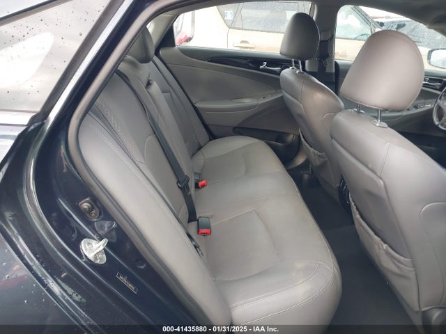Hyundai Sonata Limited 2014 5NPEC4AC7EH891010 Image 8