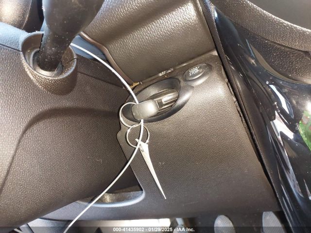 2013 MINI COUNTRYMAN WMWZB3C50DWM31254 Photo 10