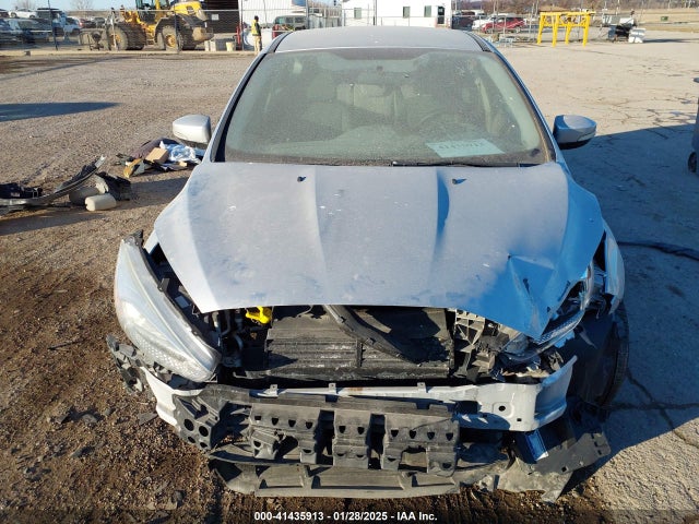 Ford FOCUS SE 2015 1FADP3K27FL317168 Image 12
