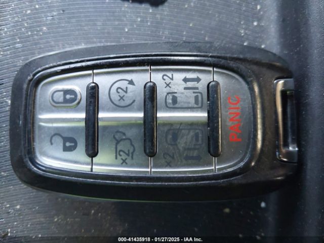 2C4RC1BG7JR322639 Chrysler Pacifica