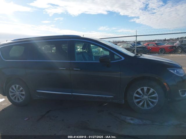 2C4RC1BG7JR322639 Chrysler Pacifica