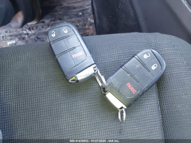 1C4RJFAG3EC457913 Jeep Grand Cherokee Laredo