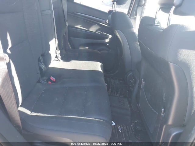 1C4RJFAG3EC457913 Jeep Grand Cherokee Laredo