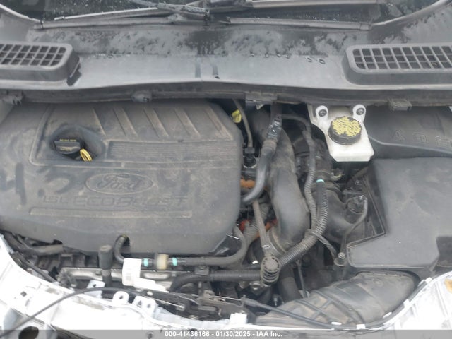 1FMCU0GD3HUE17333 Ford ESCAPE SE