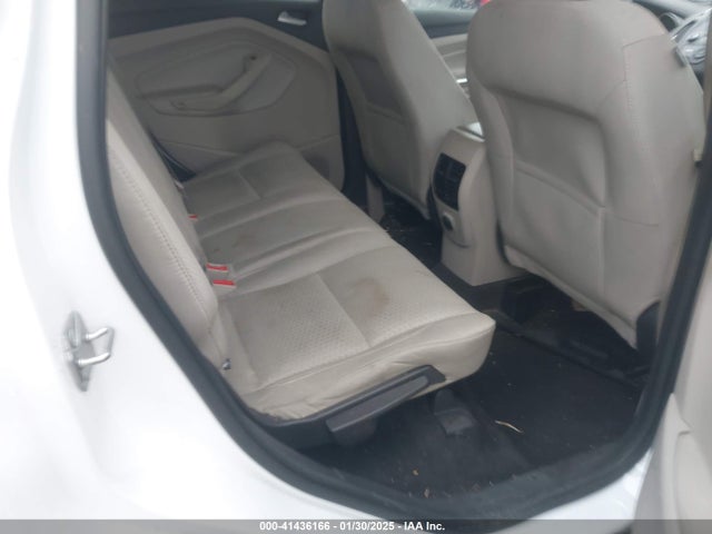 1FMCU0GD3HUE17333 Ford ESCAPE SE
