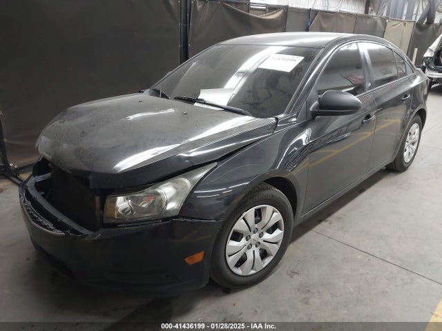 1G1PA5SH8E7207447 Chevrolet Cruze Ls Auto