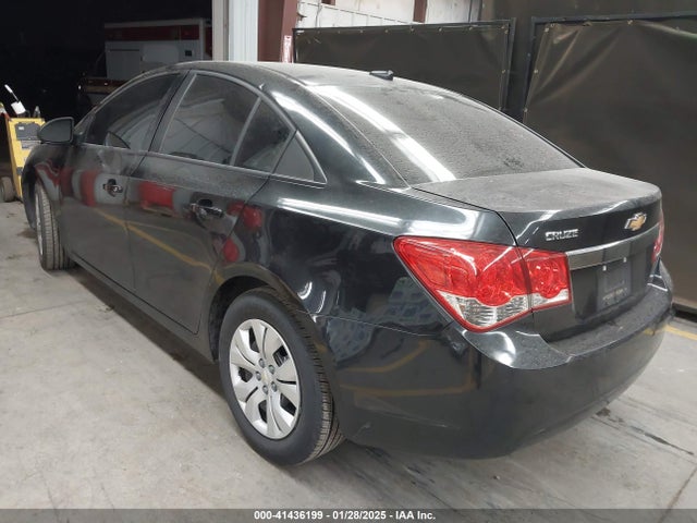 1G1PA5SH8E7207447 Chevrolet Cruze Ls Auto