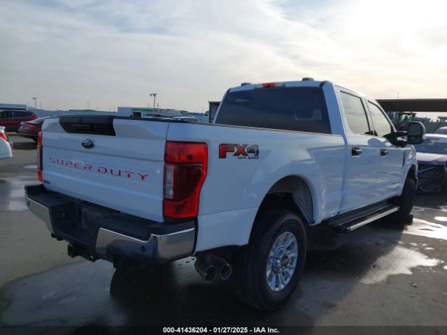 1FT7W2BT9NEE57013 Ford F-250 Xlt