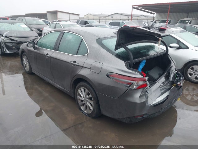 4T1C11AK9RU260401 Toyota CAMRY LE