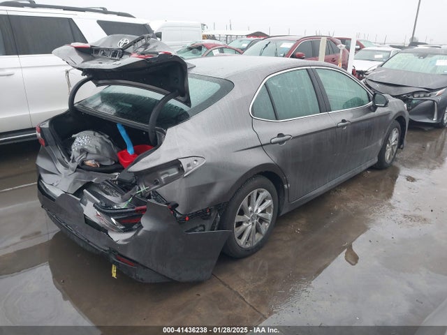 4T1C11AK9RU260401 Toyota CAMRY LE
