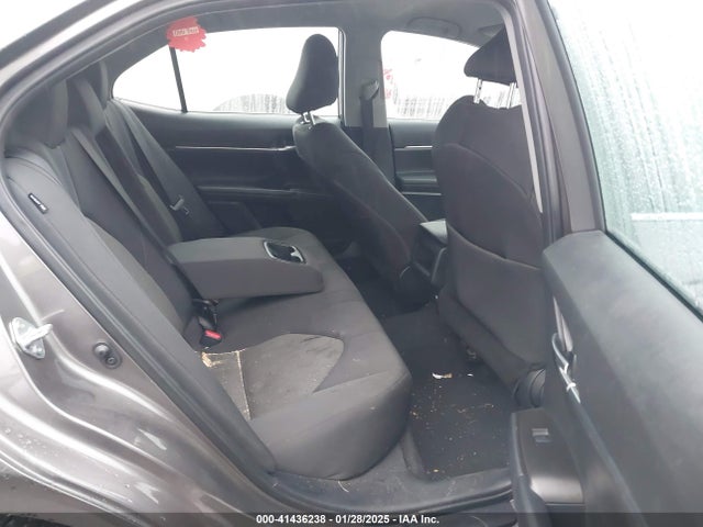 4T1C11AK9RU260401 Toyota CAMRY LE