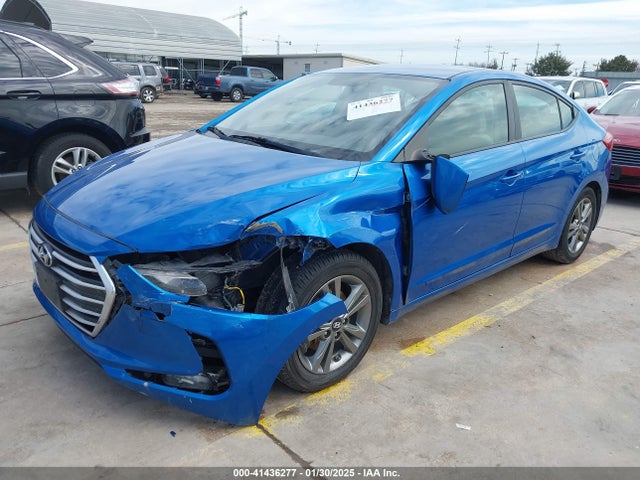 5NPD84LF9HH057085 Hyundai ELANTRA SE