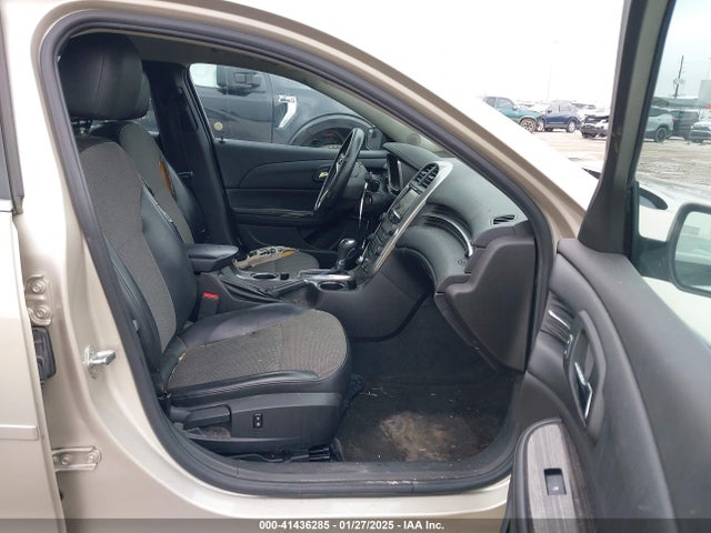 Chevrolet MALIBU 1LT 2015 1G11C5SL2FF186610 Image 5