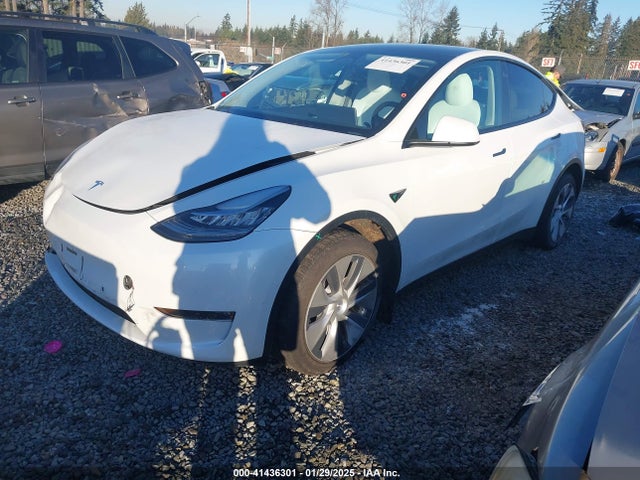 2022 TESLA MODEL Y 7SAYGDEE0NF440810 Photo 1