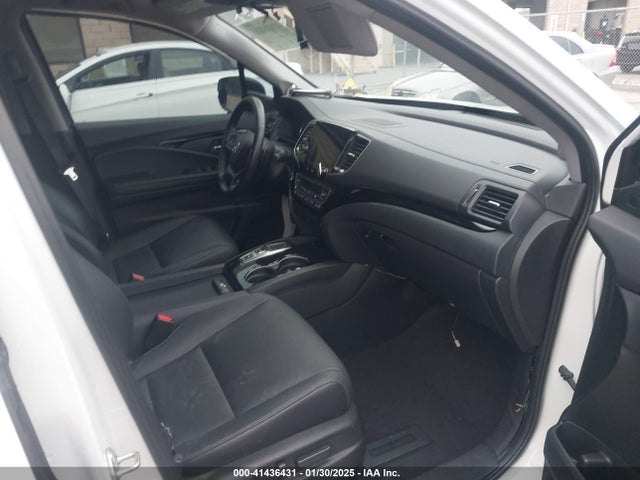 5FNYF5H68MB001296 Honda Pilot 2wd Touring 7 Passenger