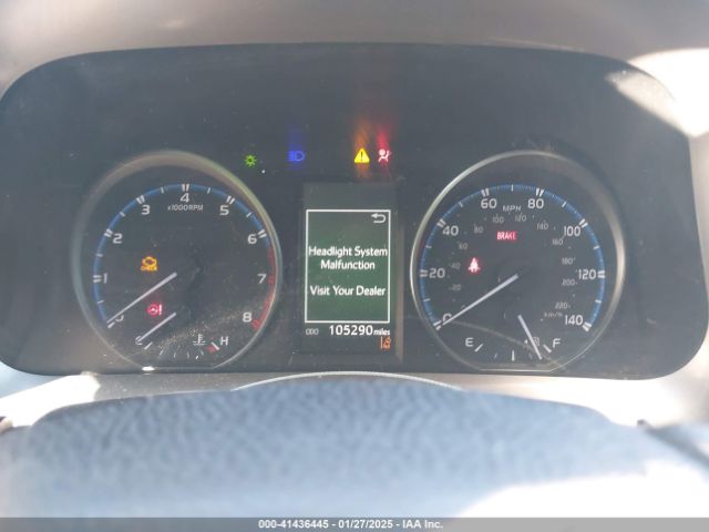 JTMZFREV3JJ154891 Toyota RAV4 LE