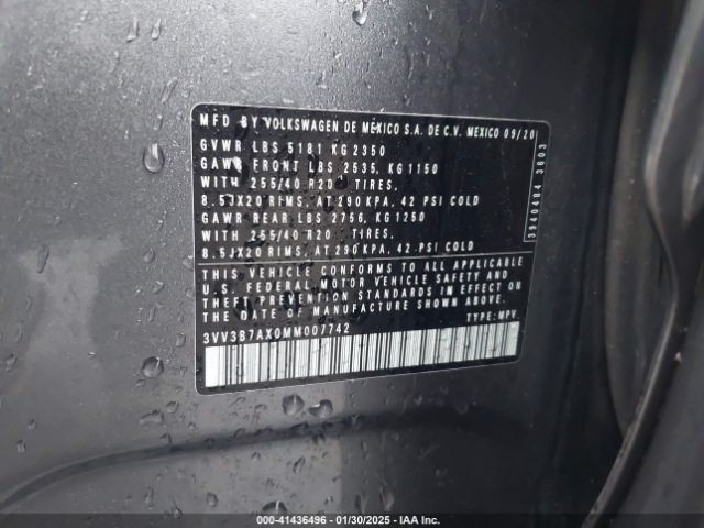 2021 VOLKSWAGEN TIGUAN 3VV3B7AX0MM007742 Photo 8