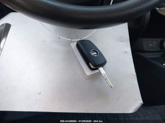 JN8AT2MT7KW256829 Nissan ROGUE S
