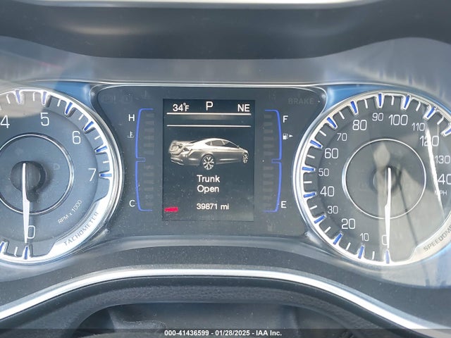 Chrysler 200 Limited 2015 1C3CCCAB1FN596032 Image 7
