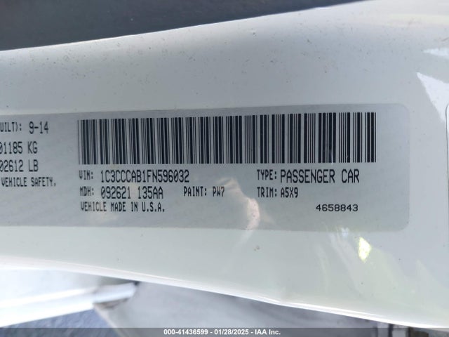 Chrysler 200 Limited 2015 1C3CCCAB1FN596032 Image 9