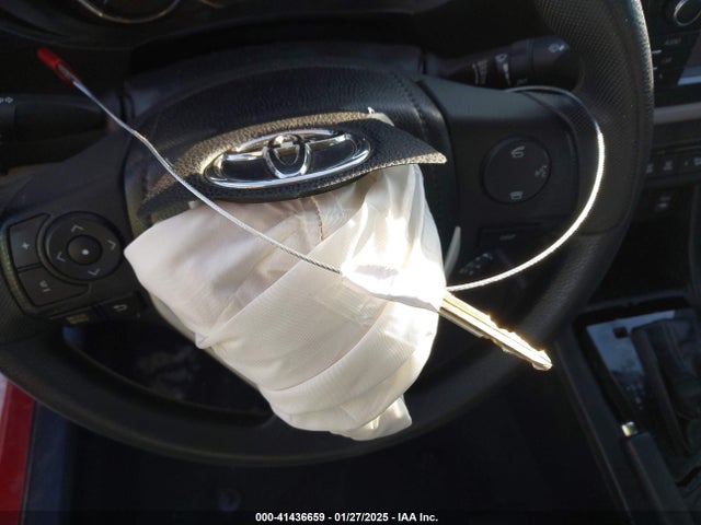 Aukcja sprzedaży 2015 Toyota Corolla Le, vin: 5YFBURHE4FP354457, numer aukcji: 41436659