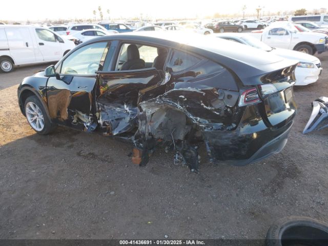 5YJYGDEE0MF275885 Tesla Model Y Long Range Dual Motor All-wheel Drive