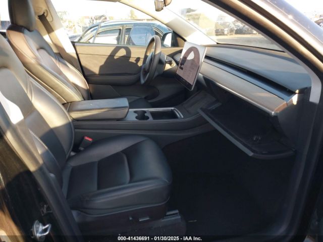 5YJYGDEE0MF275885 Tesla Model Y Long Range Dual Motor All-wheel Drive