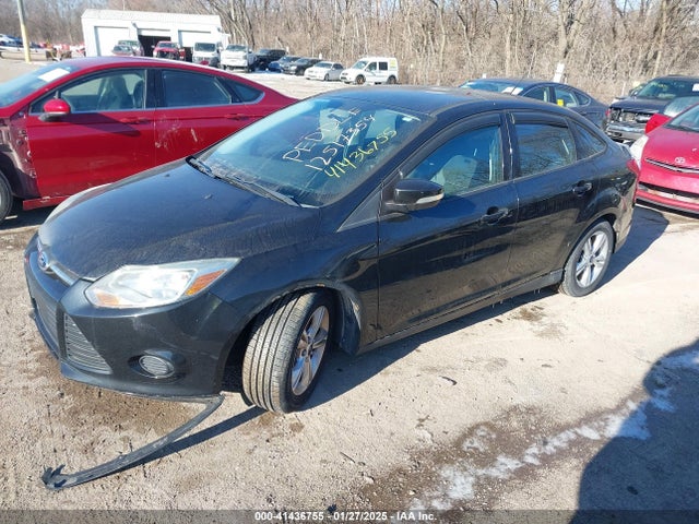 Ford FOCUS SE 2014 1FADP3F23EL347311 Image 2