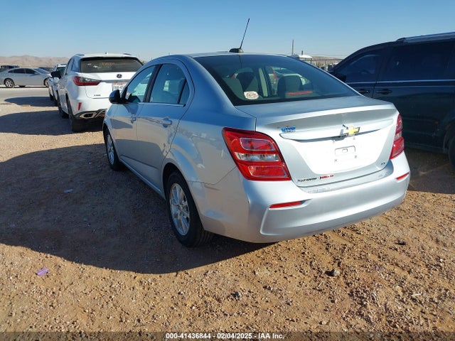 Chevrolet Sonic Lt Auto 2017 1G1JD5SB5H4132592 Image 3