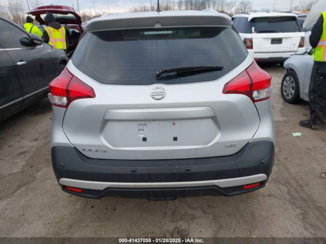3N1CP5DV0LL567475 Nissan Kicks Sr Xtronic Cvt