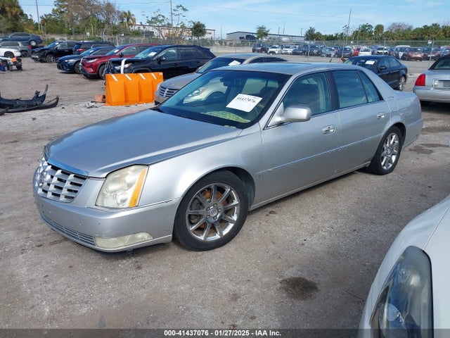 2006 CADILLAC DTS 1G6KD57946U137607 Photo 1