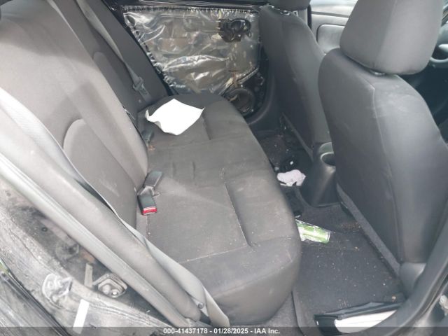3N1CN7AP8KL830883 Nissan Versa 1.6 S+