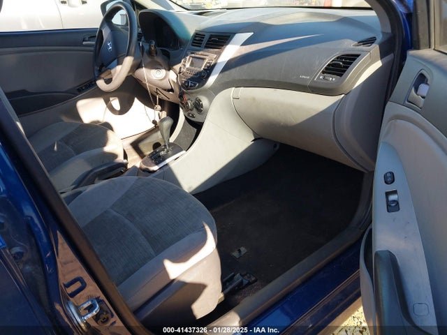 KMHCT4AE4HU316264 Hyundai ACCENT SE