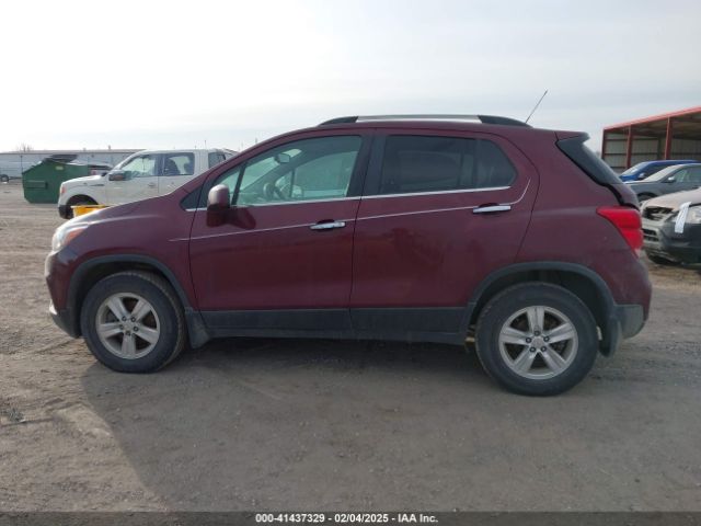 3GNCJPSB5HL262068 Chevrolet Trax Lt